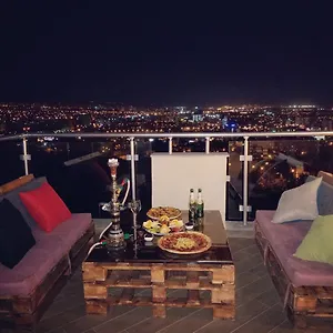 King Tom Hotel Tbilisi